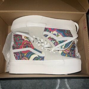 Vans Ski High Paisley Print Platforms